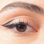 Rimmel-Scandaleyes-Precision-eyeliner-Ultra-precise-felt-tip-Long-Wear-no-burr-1